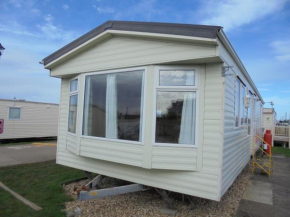 Sealands Salisbury SL 6 Berth Central heated